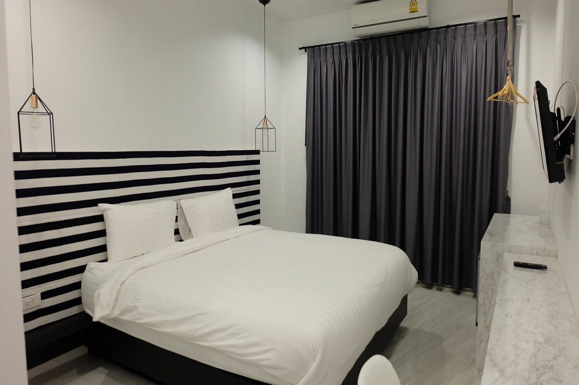 Chic-Chidkong Boutique Hotel Nakhon Phanom Bagian luar foto